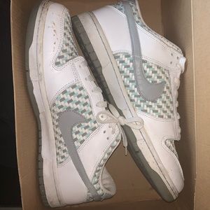 Women’s Nike Dunk Low